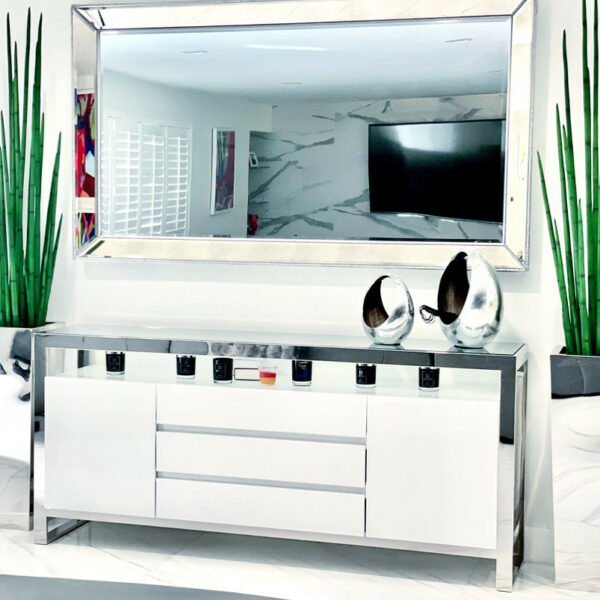 Stainless Steel Cube Vase with Snake Grass