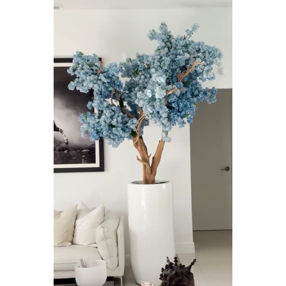 St. Tropez Vase in matte white with blue cherry blossoms