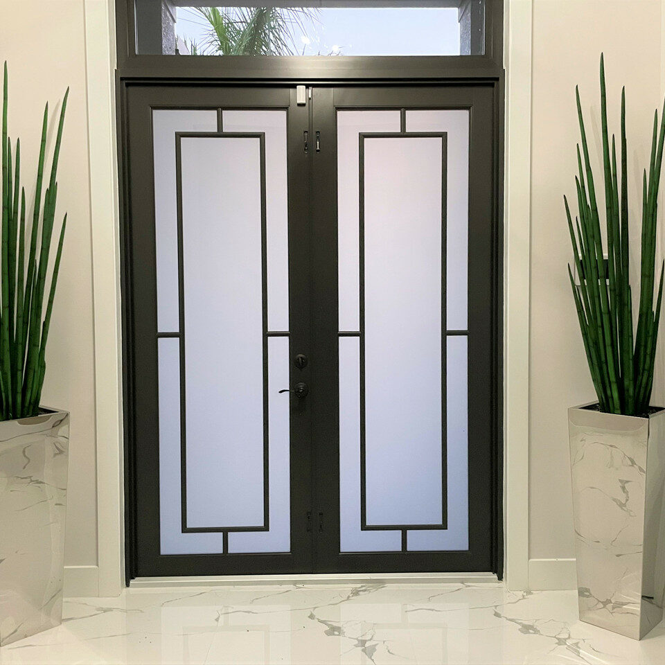 Stainless Steel Cube Planter with Snake Grass